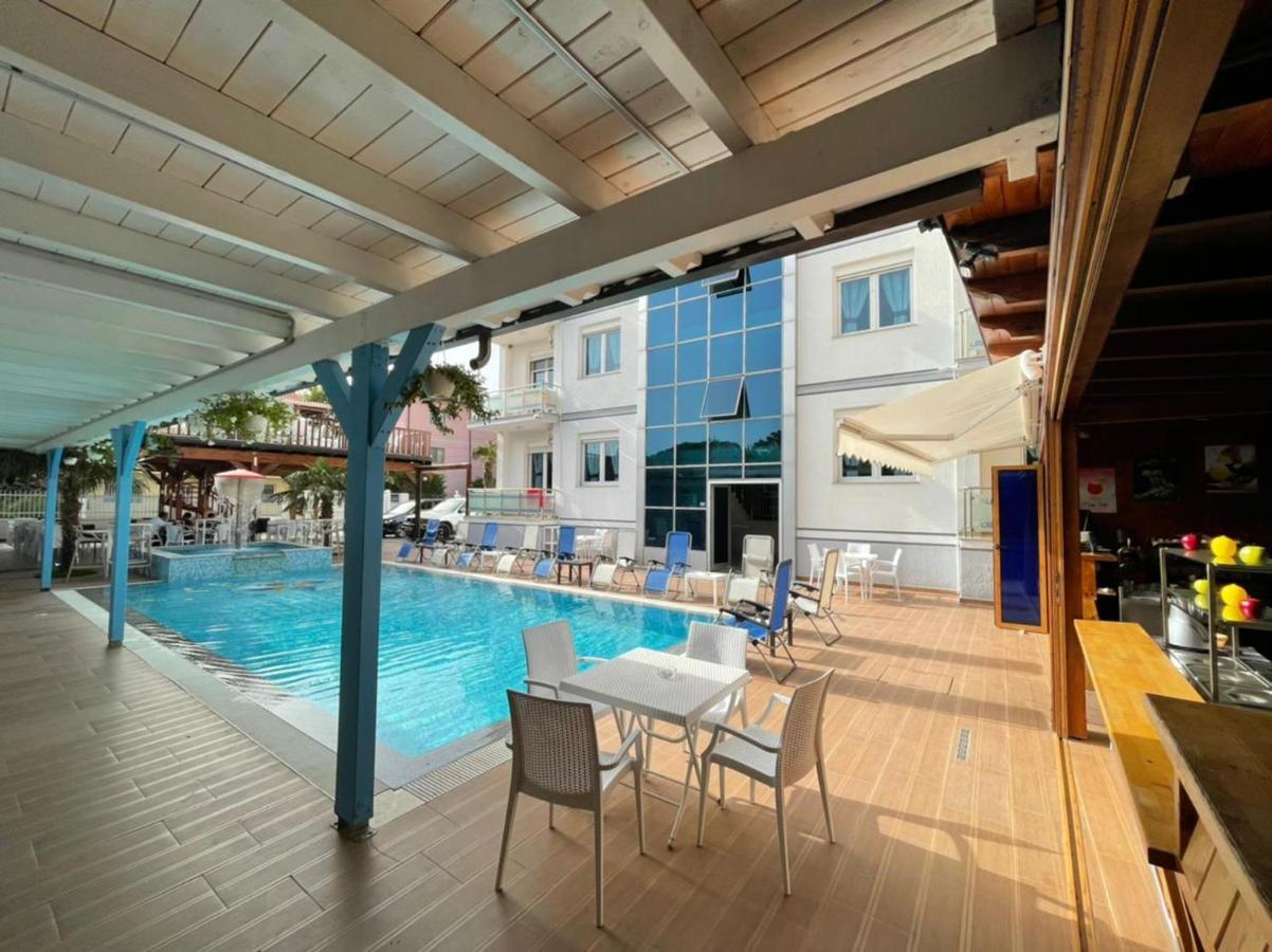 Brian Hotel Velipojë Eksteriør billede